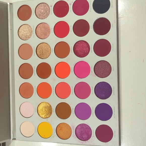 Morphe by Jaclyn Hill Volume 2 make pallet - Picture 3 of 3